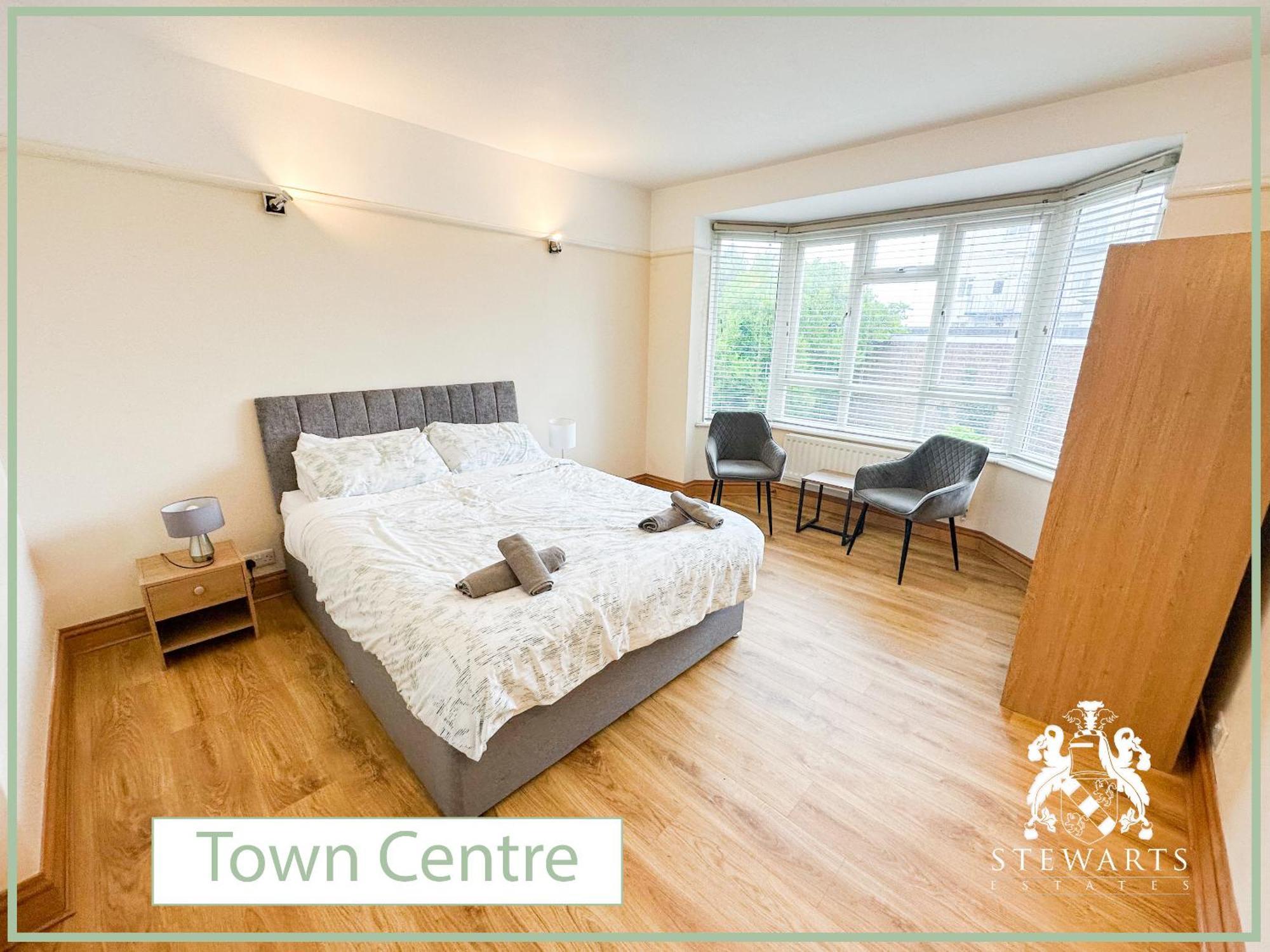 Town Centre Apartment Sleeps 9 Bournemouth Buitenkant foto